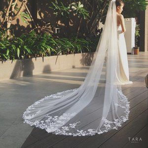 Floral Veil/Lace wedding veil Cathedral Vei
